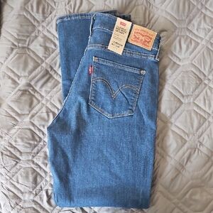 Levi's Medium Blue Classic Denim Jeans
